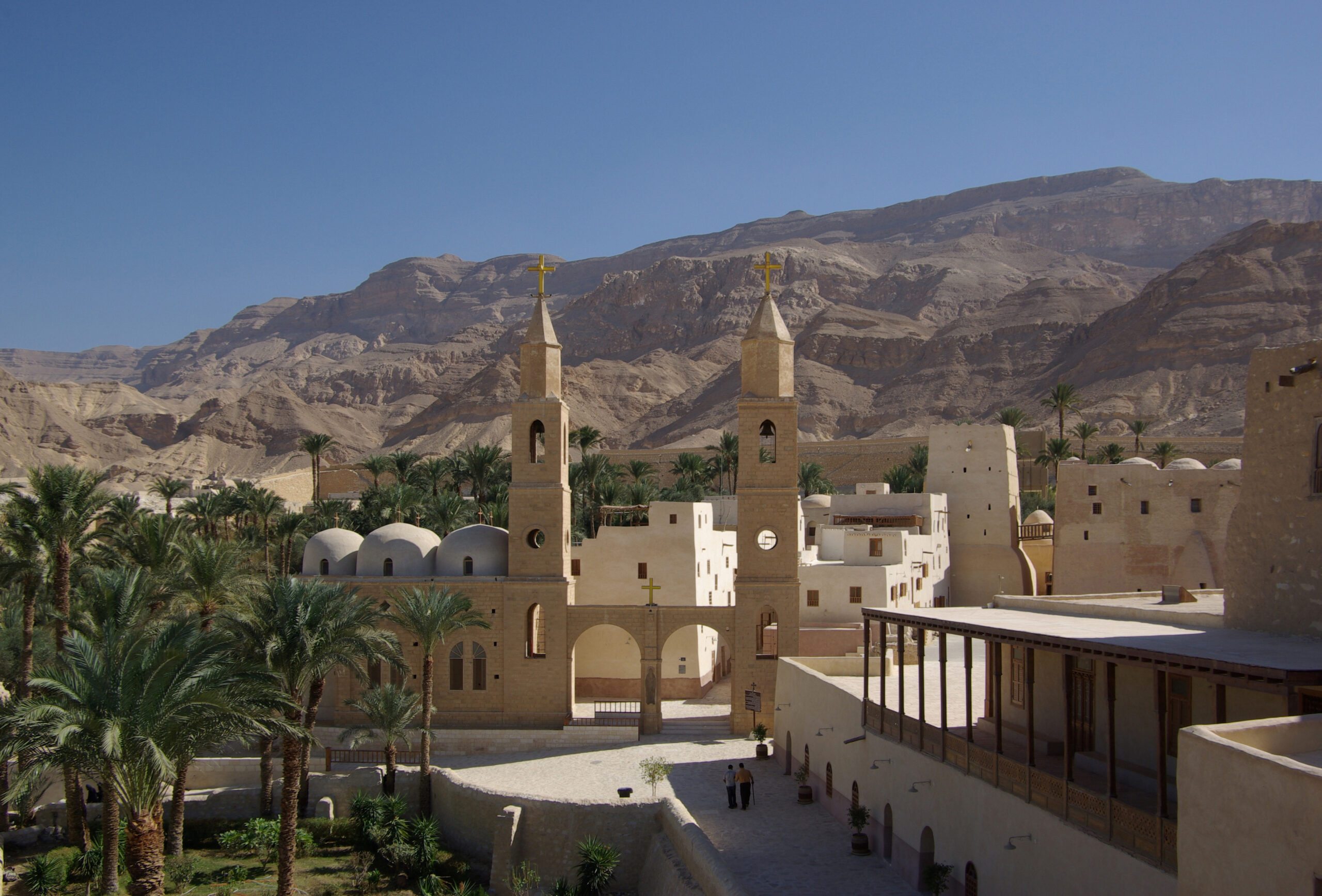 How do I convince my family and friend about my monastic calling? - St Shenouda Monastery Pimonakhos Articles
