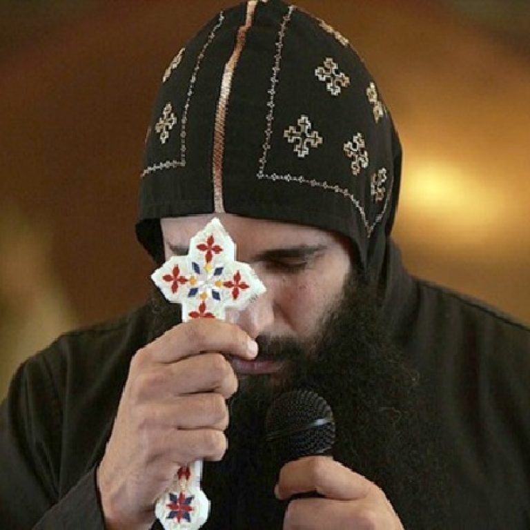 The Monastic Hood - St Shenouda Monastery Pimonakhos Articles